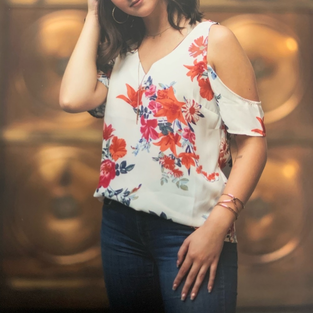Woman’s Floral Top